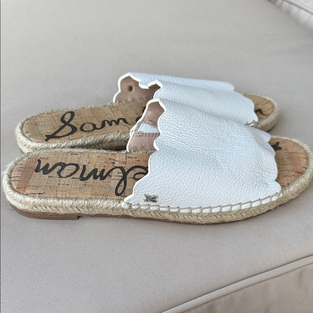 Sam Edelman White Scalloped Flats